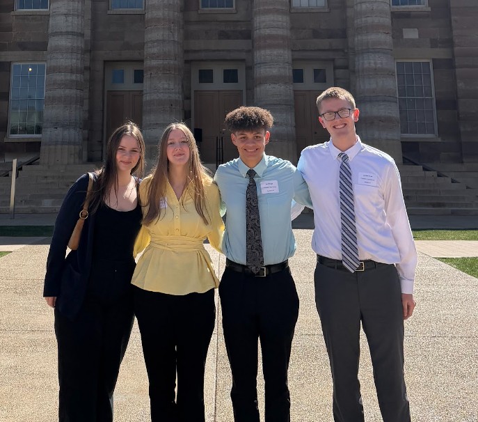 PHS Students Explore State Government at Youth Advisory Council